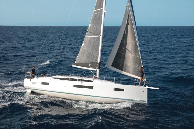 Sun Odyssey 410 │ Sun Odyssey of 12m │ Boat Sailboat JeanneauSun Odyssey 410 19230