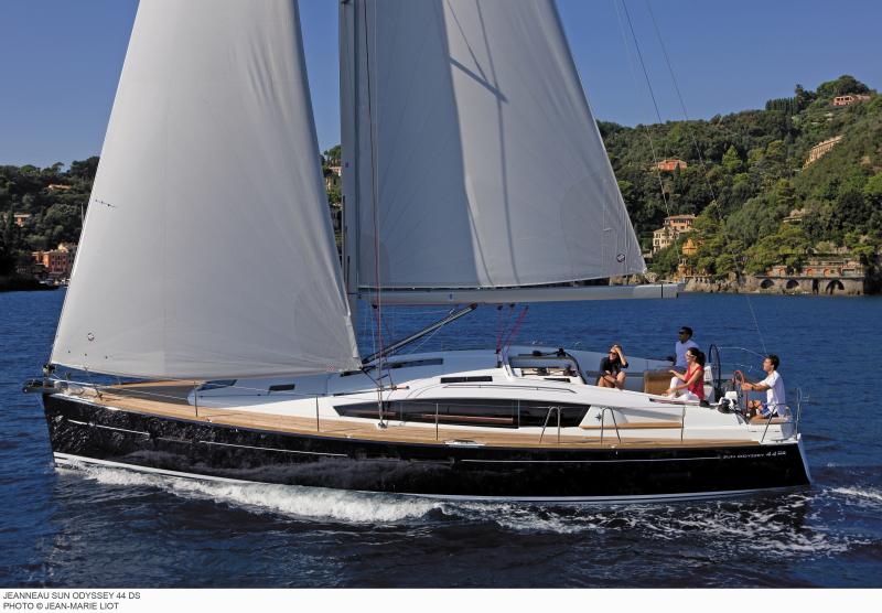 Sun Odyssey 44 DS │ Sun Odyssey DS of 13m │ Boat Veleros Jeanneaubarco Sun-Odyssey-DS-44DS 383