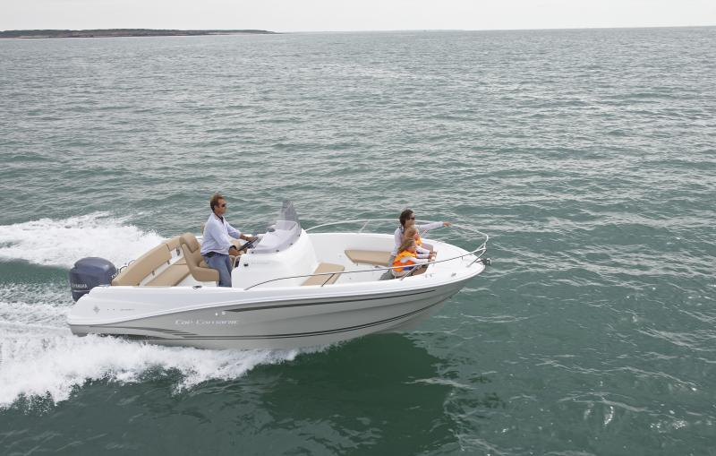 Cap Camarat 6.5 CC │ Cap Camarat Center Console de 7m │ Bateaux Moteurs Jeanneaubateau Cap_Camarat_CC-6.5CC2 549