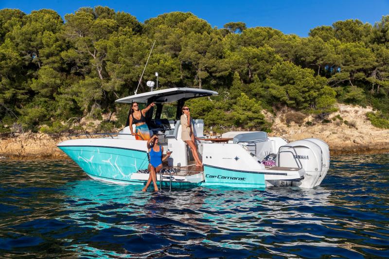 Cap Camarat 9.0 CC Serie2 │ Cap Camarat Center Console of 8m │ Boat Moteurs Jeanneau 32065