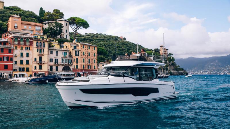 Merry Fisher 1095 Fly Serie2 │ Merry Fisher of 10m │ Boat Moteurs Jeanneau 32125