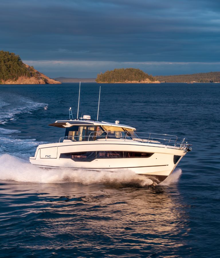 NC 1295 Coupe | Jeanneau Boats